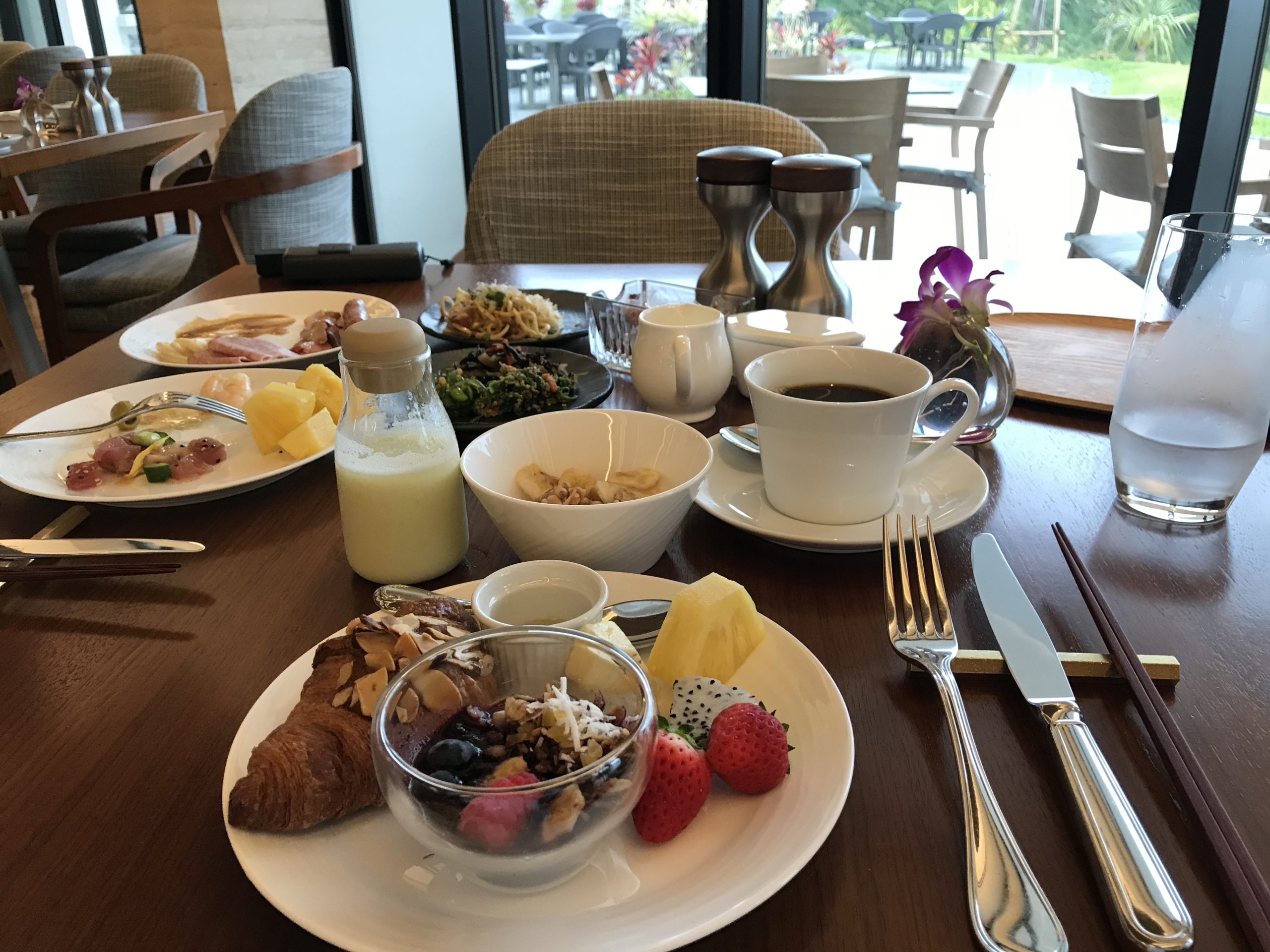 「ハレクラニ沖縄」朝食ビュッフェの写真