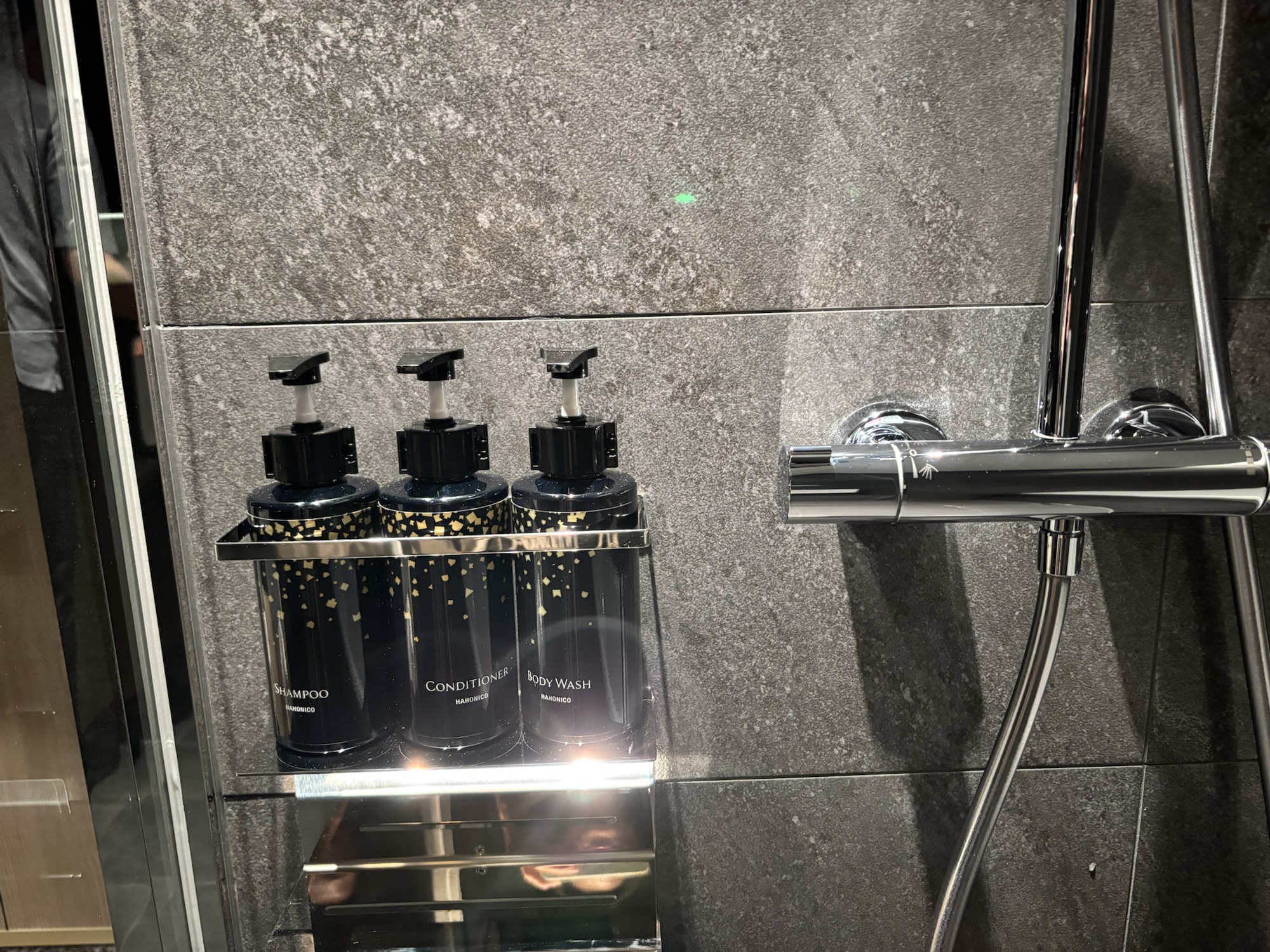 【大阪ステーションホテル】マリオットポイント泊と驚愕の9000円朝食ビュッフェ