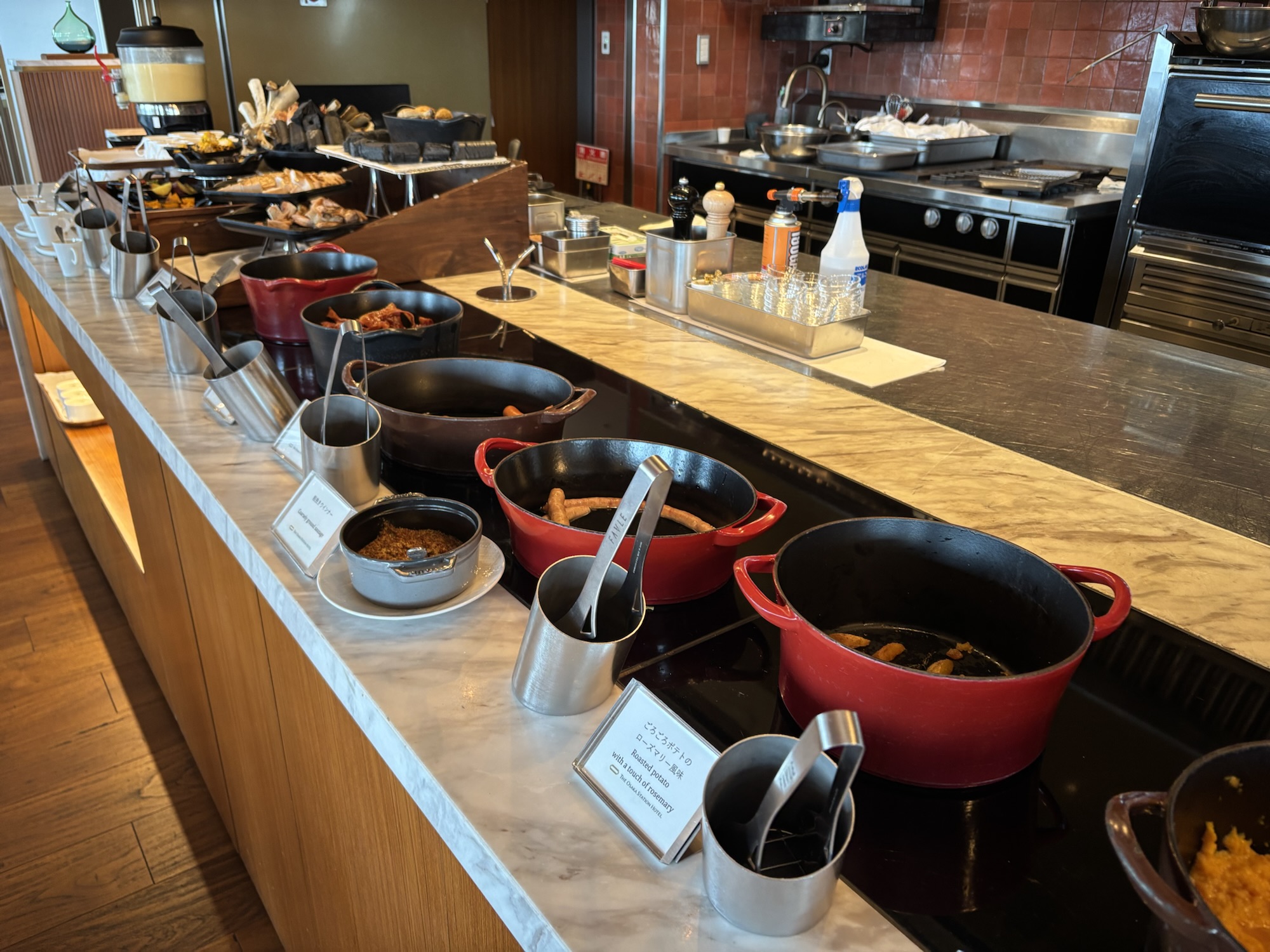 【大阪ステーションホテル】マリオットポイント泊と驚愕の9000円朝食ビュッフェ