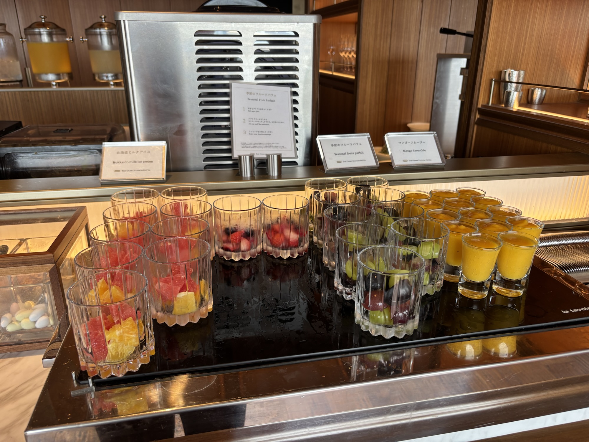 KITTE1階に「ラパティスリーテイシャバ」で買え