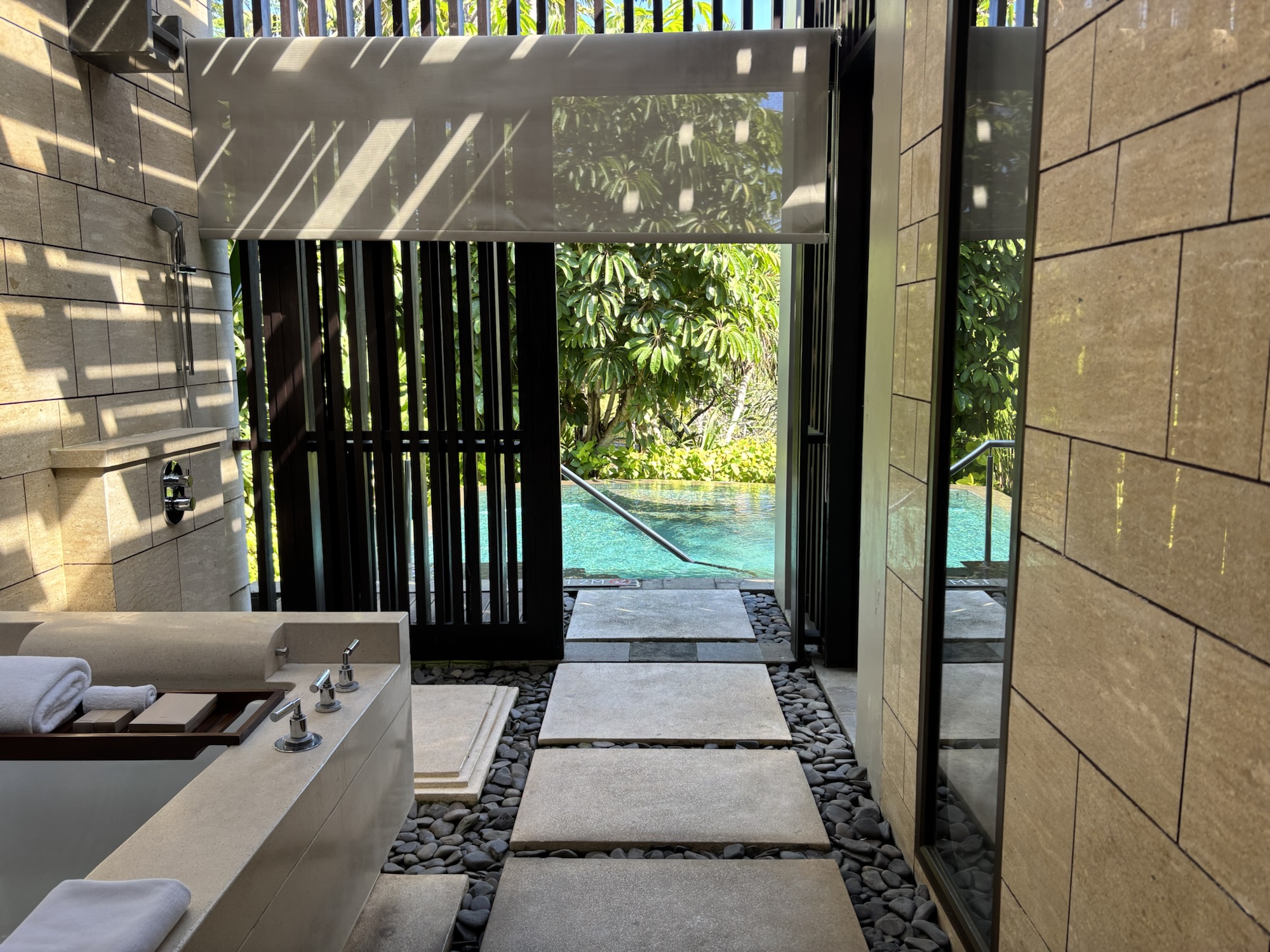 【夫婦バリ旅行】マリオットプラチナ特典満喫ザリッツカールトンバリ宿泊