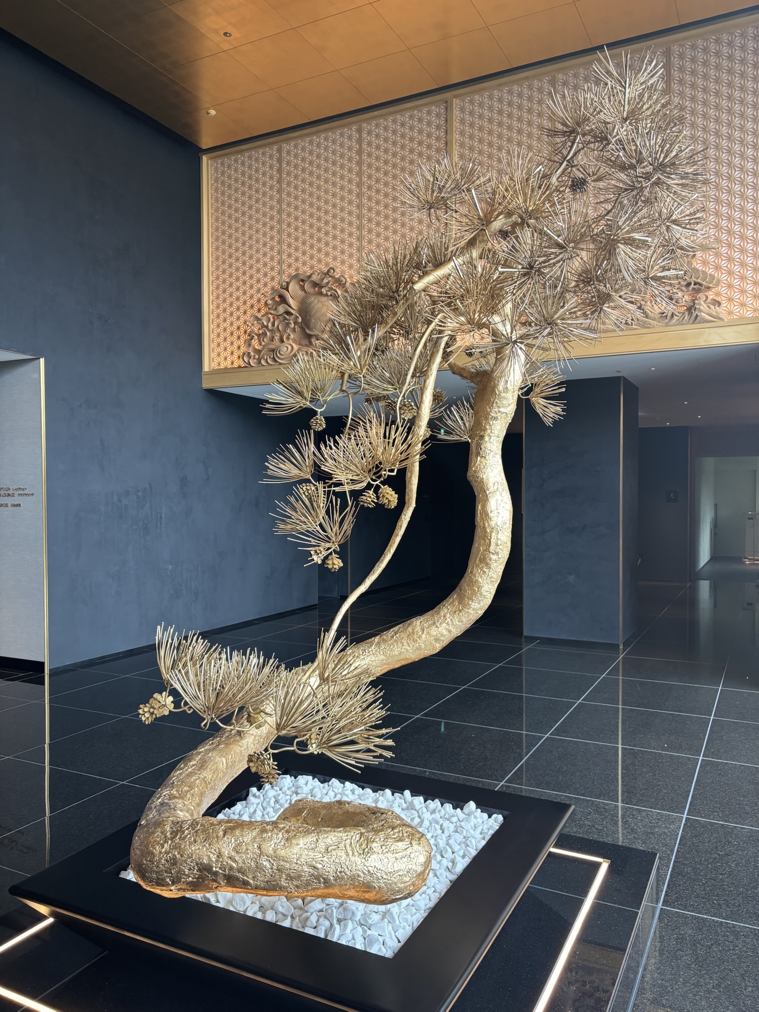 【エスパシオナゴヤキャッスル開業!】ロビーラウンジでティータイム